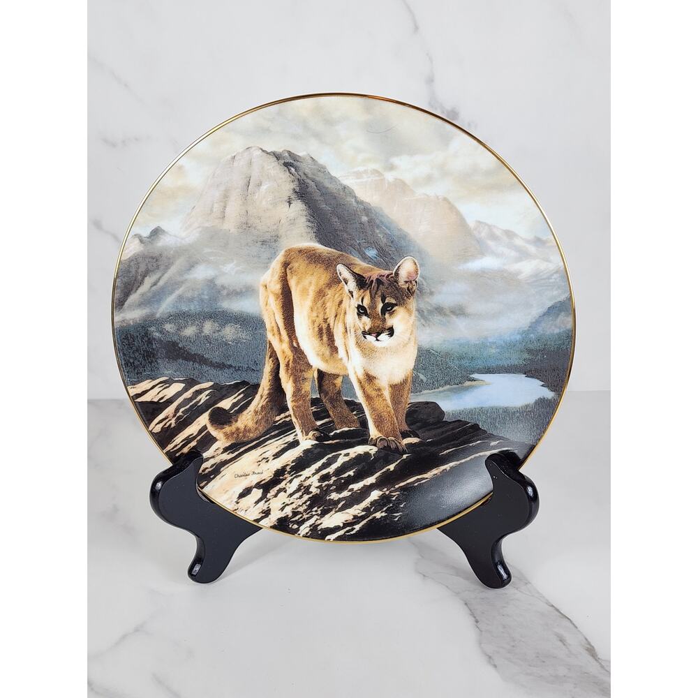 The Cougar Cat Wildlife 8 1/3" Wall Decor Plate Fine China 1991 Home Decor Vtg